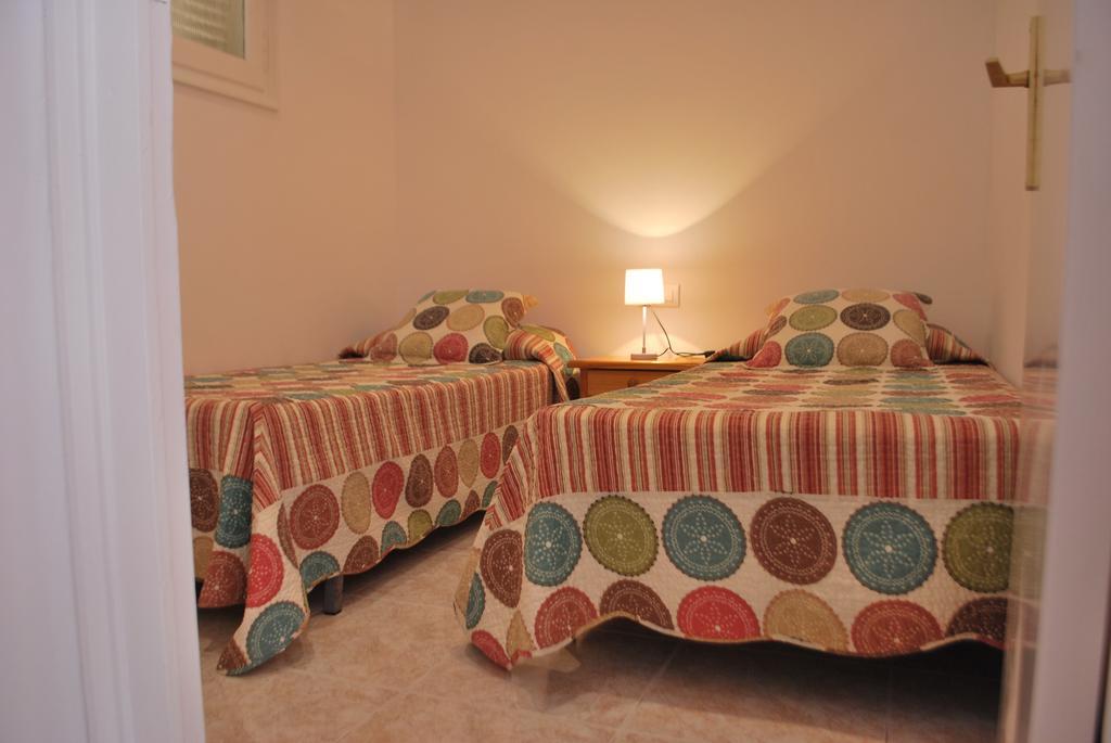 פלטחה ד'ארו Apartamentos Les Palmeres מראה חיצוני תמונה