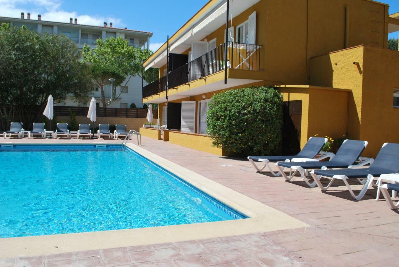 פלטחה ד'ארו Apartamentos Les Palmeres מראה חיצוני תמונה
