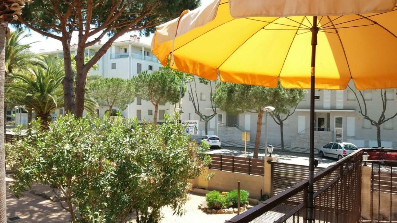 פלטחה ד'ארו Apartamentos Les Palmeres מראה חיצוני תמונה